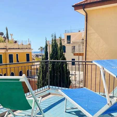 Aparthotel Rodi *